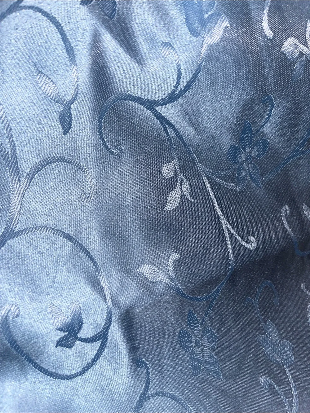 Elegant Blue Floral Jacquard Table Linen - Unbranded 278